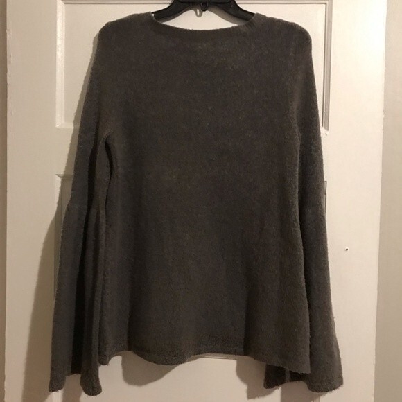 American Eagle Puff Sleeve Cross String Cut Out Neckline Sweater - Picture 2 of 15